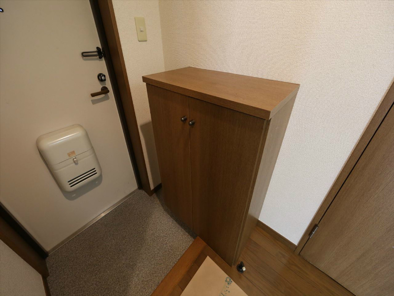 クオン千原 シューズボックス