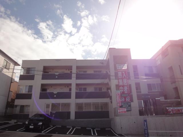 グレース　本郷 外観写真（昼）