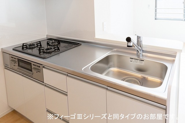 カーサ　ファボーレ キッチン