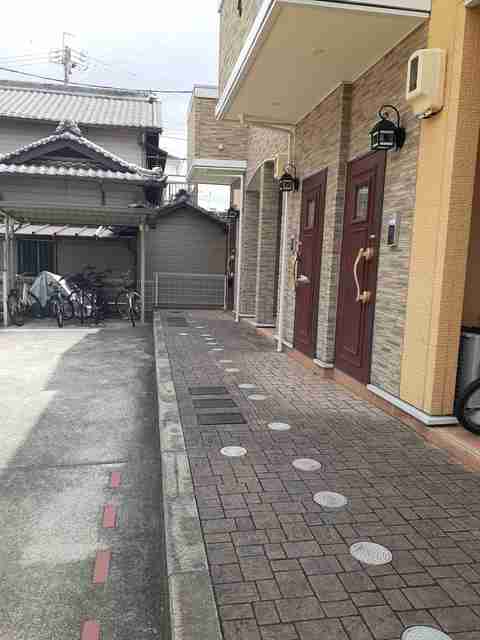 シャンテハウス中根Ⅱ エントランス