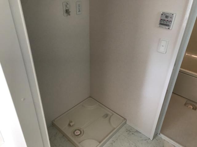モントブレチア 洗濯機置場