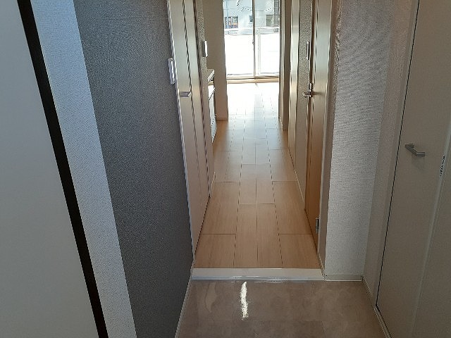 グレースヒルズ金山 玄関
