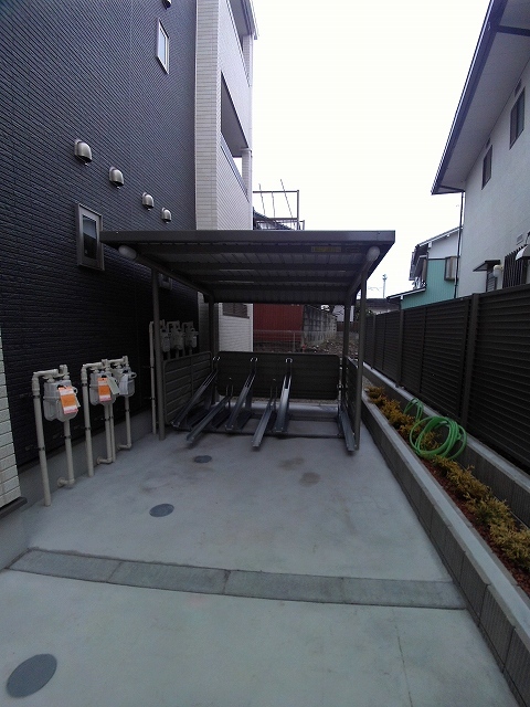 ノイ　ブローテ その他