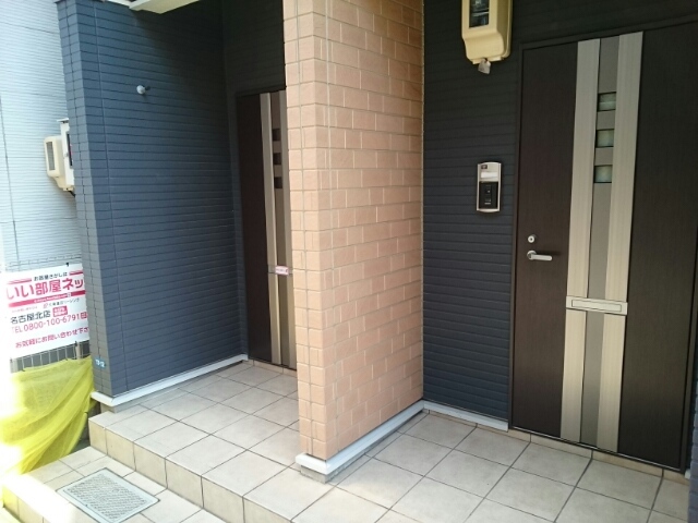 ファヴォリ エントランス