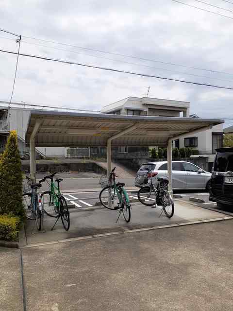 アバンツァート社台 その他