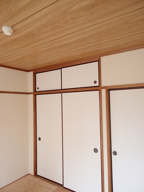 ドミールムラセ 収納