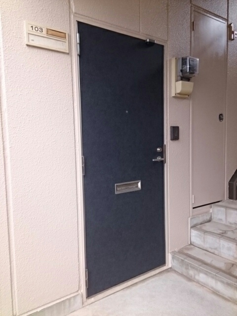 クレイン 玄関