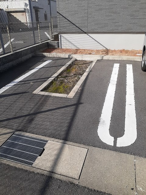 サザンクロス　Ｓ 駐車場