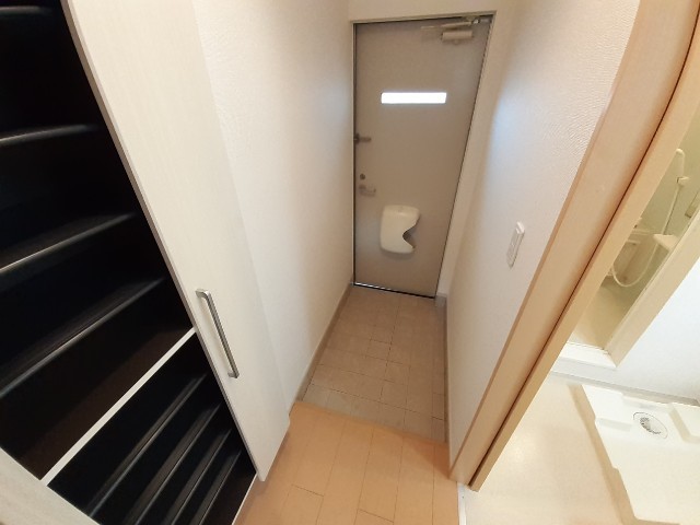 ルフェリ 玄関