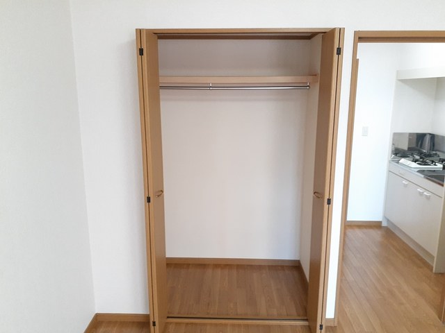アイナ 収納