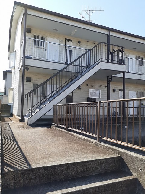 ジャルダン　三七 エントランス