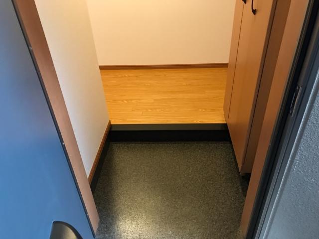 アンフィニ 玄関