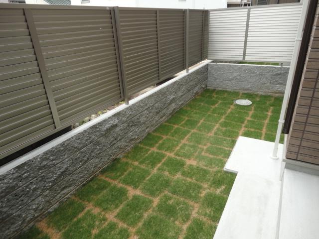 リアン花塚 専用庭
