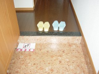 グランベールＣ 玄関
