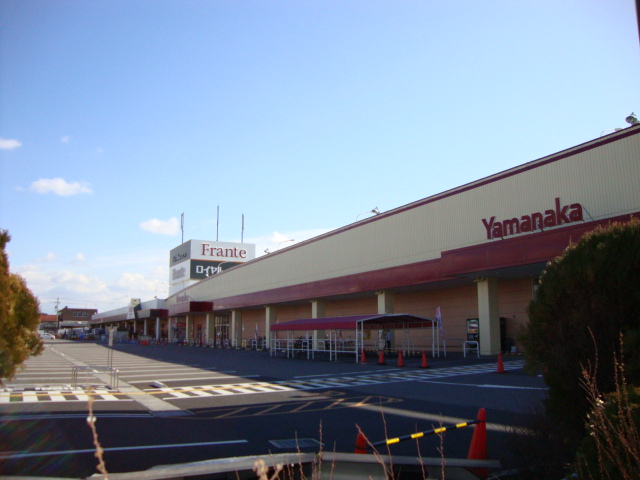 プレザンス・カメリア ロイヤルホームセンター西枇杷島店まで1,588ｍ