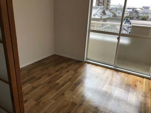 クオリティハイム 室内