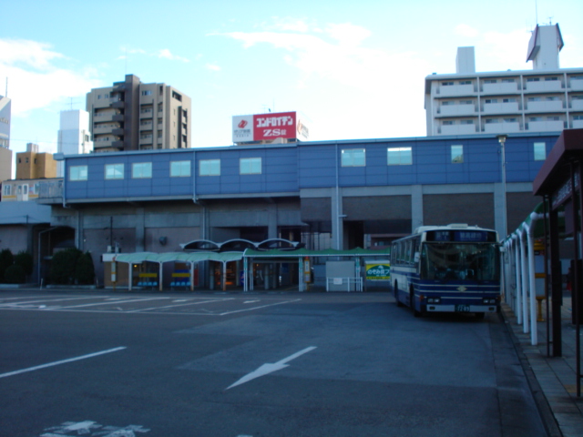 シェーン社ケ丘 本郷駅まで500ｍ
