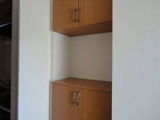 クレシア神野 シューズラック