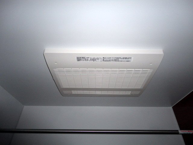 クレシア神野 浴室換気乾燥機