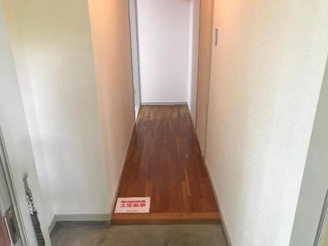 サンチェリオＡ 玄関