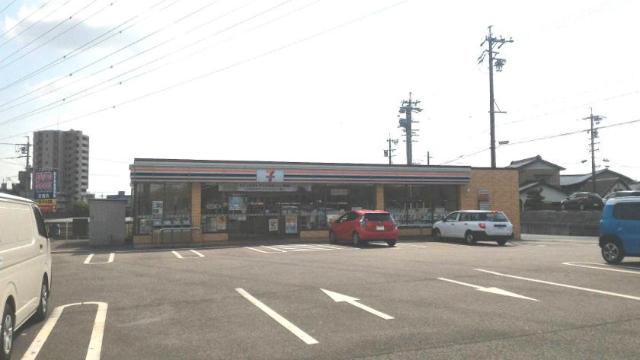 ポラリス セブンイレブン名古屋平手北1丁目店まで208ｍ
