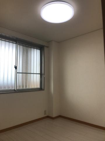 エスペランサ西前田 北洋間