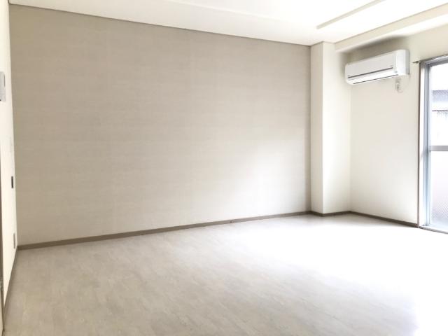 ブライトプレイスあゆち 洋室
