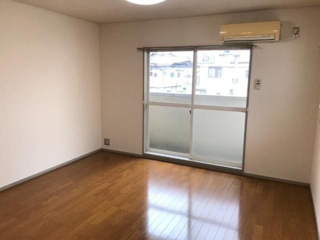 エルハイム浅間町 室内