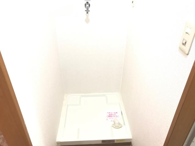 コンフォース中平 洗濯機置場