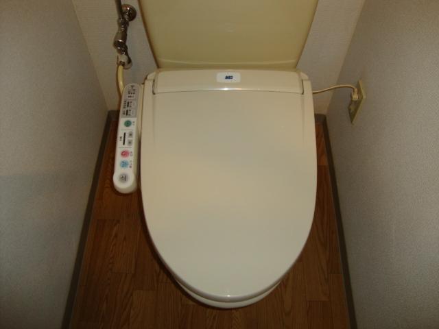 シャトーエトワール シャワー付トイレ