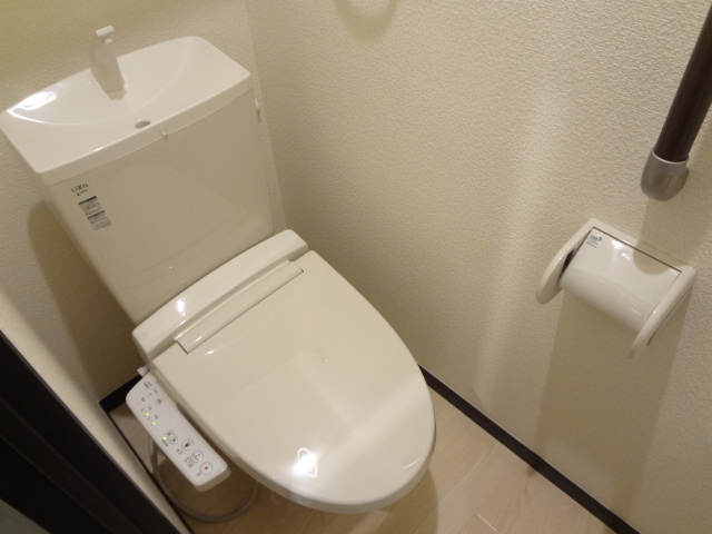 レオネクストエスポワール ウォシュレット付き！