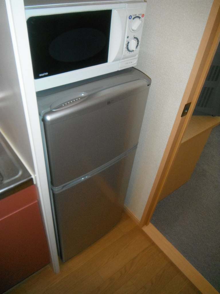 レオパレスメトロ六番町 その他