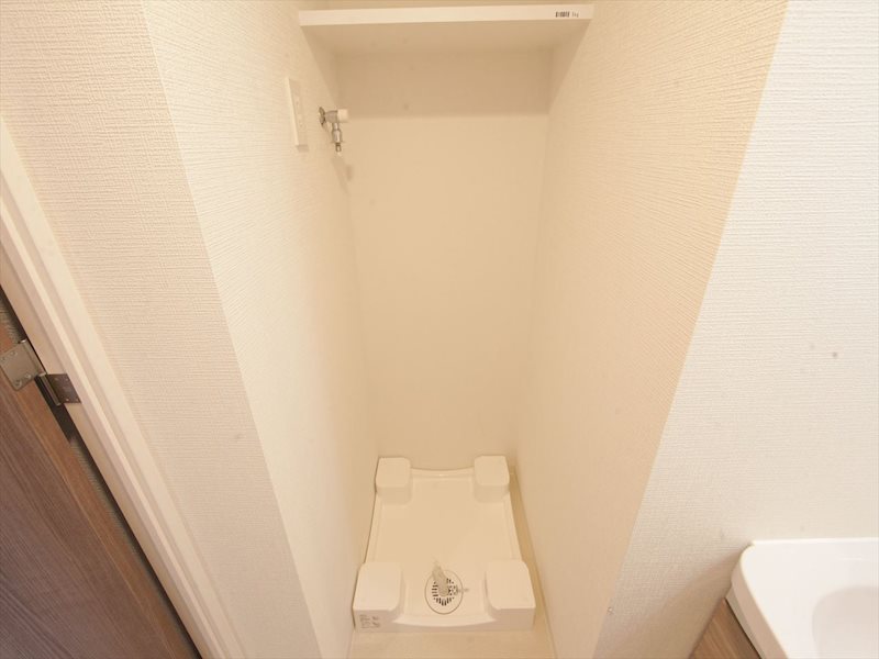 エスリード新栄テセラ 室内洗濯機置き場