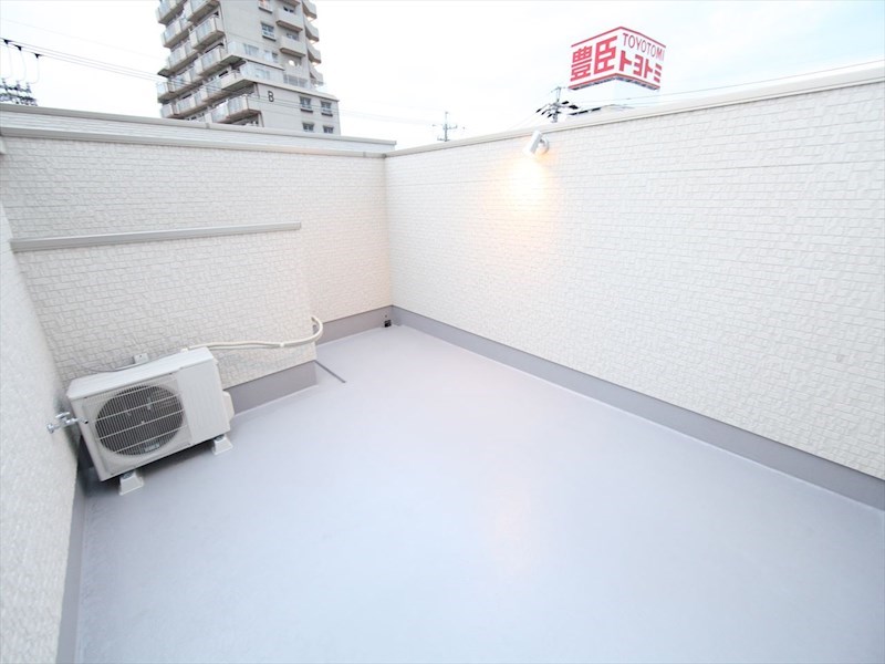 Ｇｒａｎｄｔｉｃ　Ｒｅｓｉｄｅｎｃｅ堀田 ルーフバルコニー