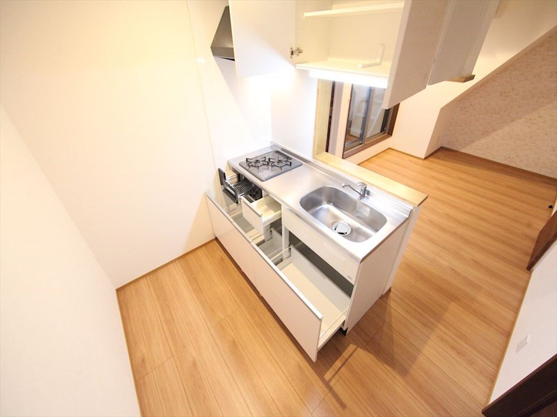 Ｇｒａｎｄｔｉｃ　Ｒｅｓｉｄｅｎｃｅ堀田 システムキッチン（ガス2口コンログリル付）カウンターキッチン