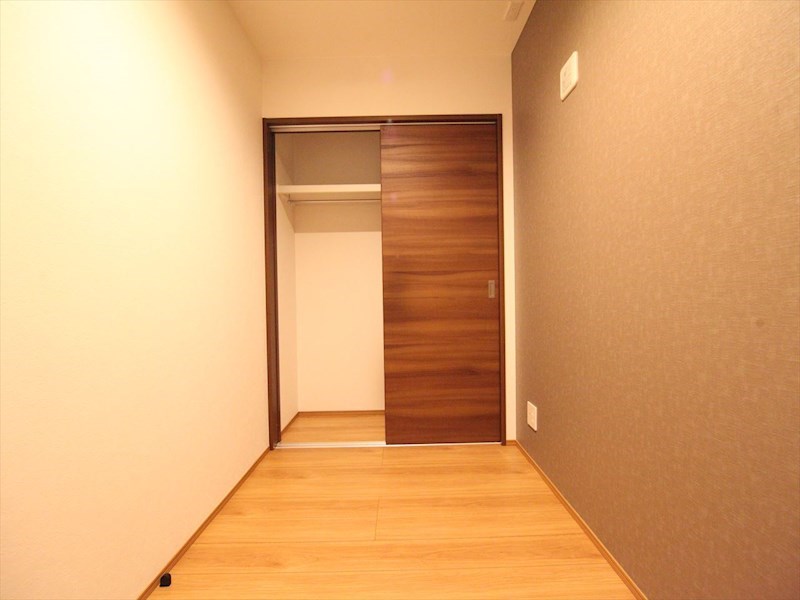 Ｇｒａｎｄｔｉｃ　Ｒｅｓｉｄｅｎｃｅ堀田 クローゼット（収納充実してます）