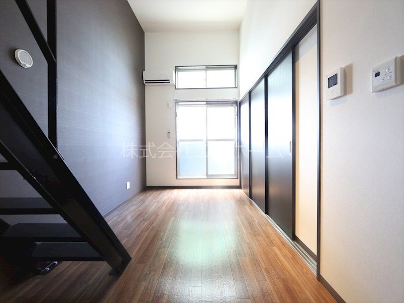 Ｃｒｅｏ八田壱番館 ＬＤＫ11帖　洋室3.64帖　上段ロフト9.15帖　同型写真