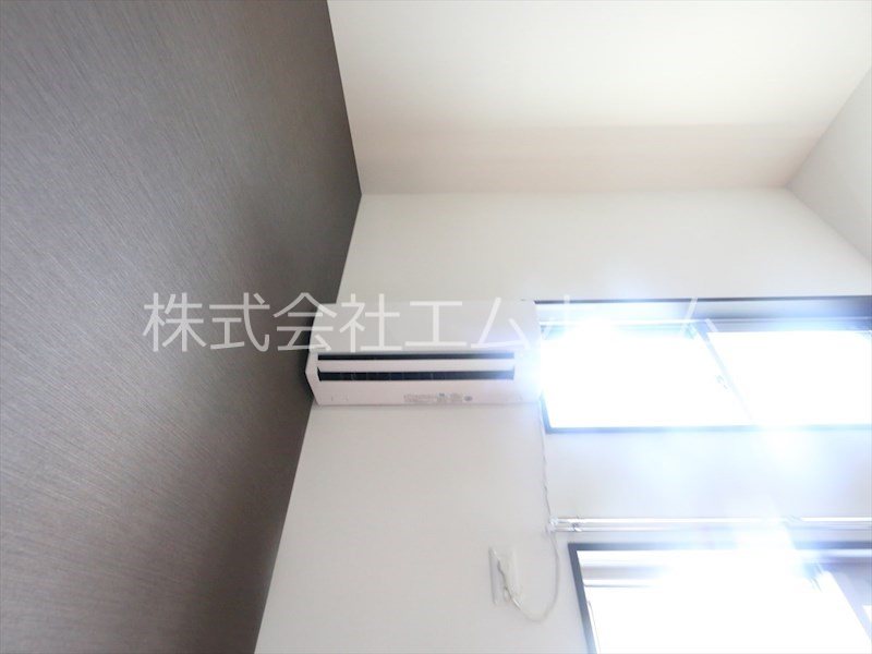 Ａｍｐｉｏ高畑 エアコン付　同型写真