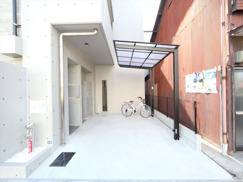 ADUSAY（アデュセイ） 屋根付き駐輪場