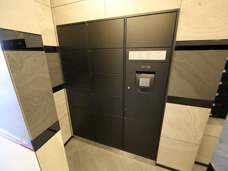 エステムコート名古屋鶴舞シエル 宅配ＢＯＸ有り