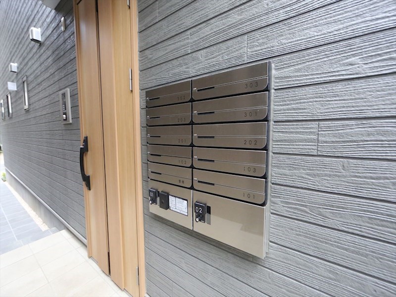 Ｃｈｅｒｉｍ志賀本通Ｎｏｒｔｈ 宅配ＢＯＸ・集合ポスト有り