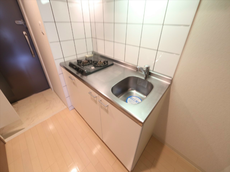 ＵＵＲコート名古屋名駅 システムキッチン　2口ガスコンロ