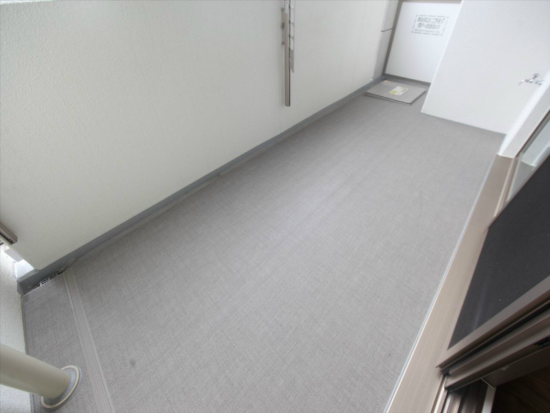 プレサンスロジェ鶴舞駅前Ⅱ バルコニー　洗濯物が干せます