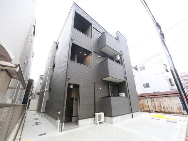 Haro Kanayama(ハロ カナヤマ) 愛知県名古屋市熱田区桜田町2-11