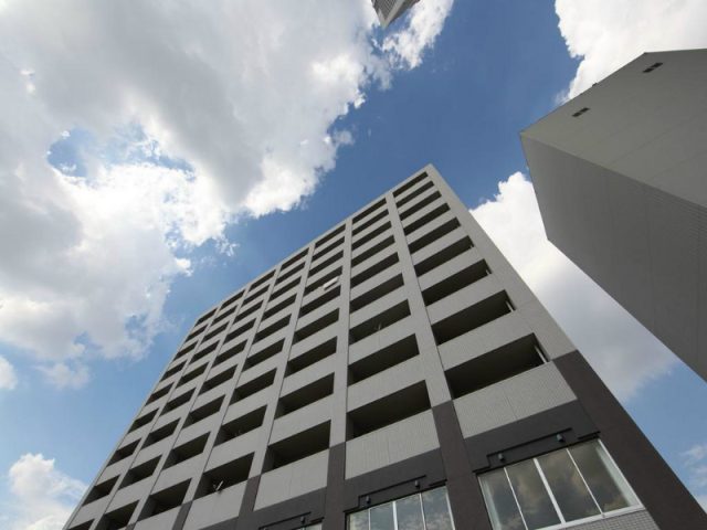 ベレーサ熱田 愛知県名古屋市熱田区六野1丁目2-24