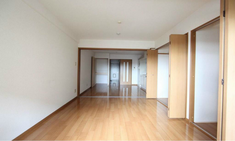 センチュリーパーク新川一番館 洋室6帖　DK6.7帖とつなげても仕切っても使えます