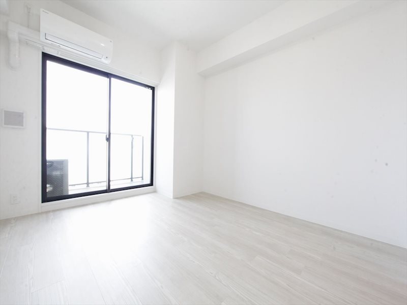 S-RESIDENCE池下駅前 洋室7.3帖　エアコン完備　バルコニーに面しています