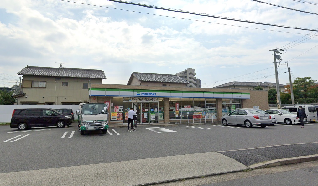 ＧＲＡＮＤＴＩＣ志賀本通南 ファミリーマート　大杉三丁目店
