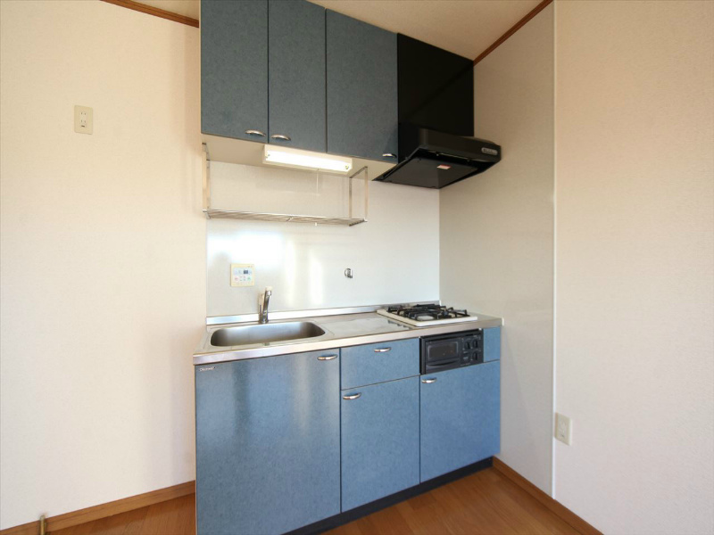 サンアベニュー尾頭橋 システムキッチン（ガス2口コンログリル付）