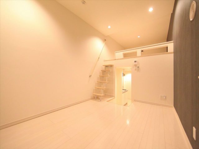 BlissHouse(ブリスハウス) ロフトに階段で上がれます(階段式ロフト)愛知県名古屋市中川区松葉町4丁目13-2